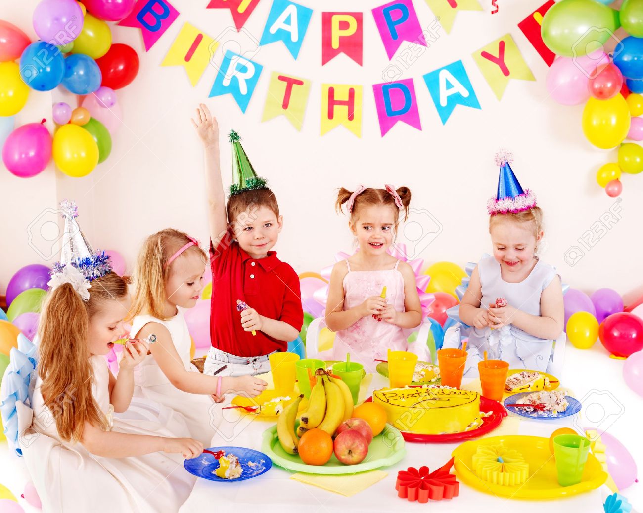 Lovely and Meaningful Birthday Toasts to Bring Happiness to Everyone 1